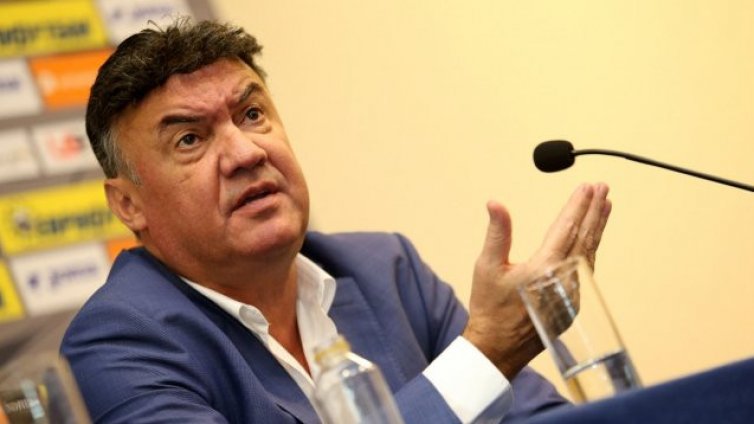 ФИФА и УЕФА питат какво се случва в БФС