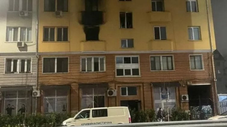 Трагедия: Жена загина, а две деца, мъж и баба им пострадаха при пожар в София