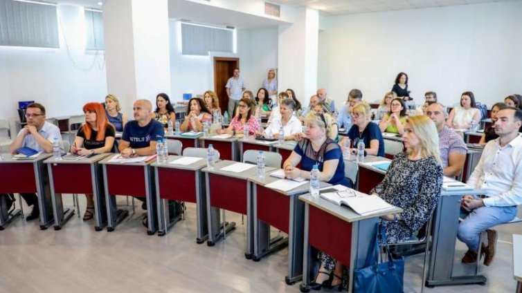 Търсят мнението на младежите във Варна по темите за медиацията и справедливостта