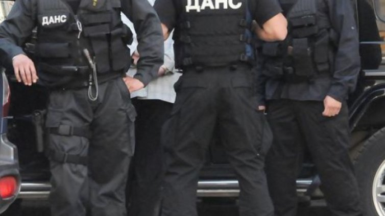 Специализирана полицейска акция се провежда във Варна