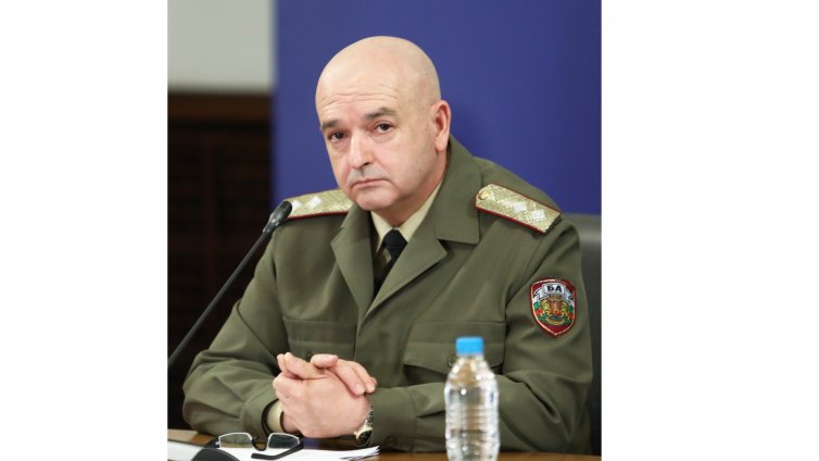 Излязоха 50 нови положителни проби за COVID-19