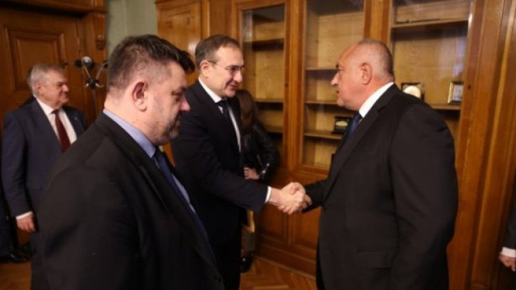 БСП се събира, за да реши дали да участва в правителството