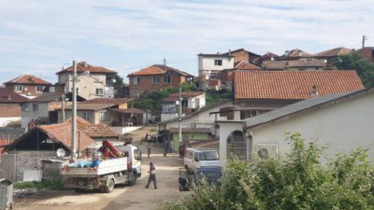 Още един пастор с коронавирус от сбирката в Перущица
