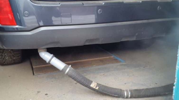 Кучи студ, а спирачките – сковани! 5 начина за бързото им размразяване