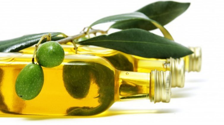 Зехтин или слънчогледово олио &ndash; коя мазнина е по-полезна?