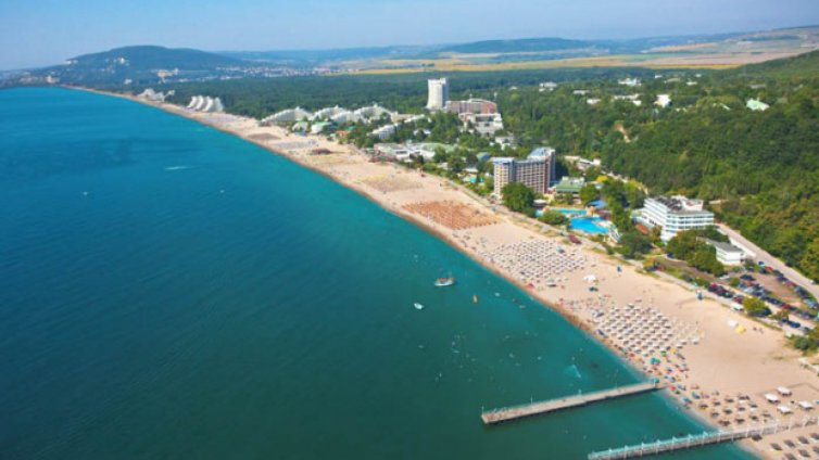 Наемат непълнолетни в разгара на сезона