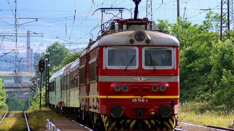 Сръбската полиция залови голямо количество оръжие в български влак