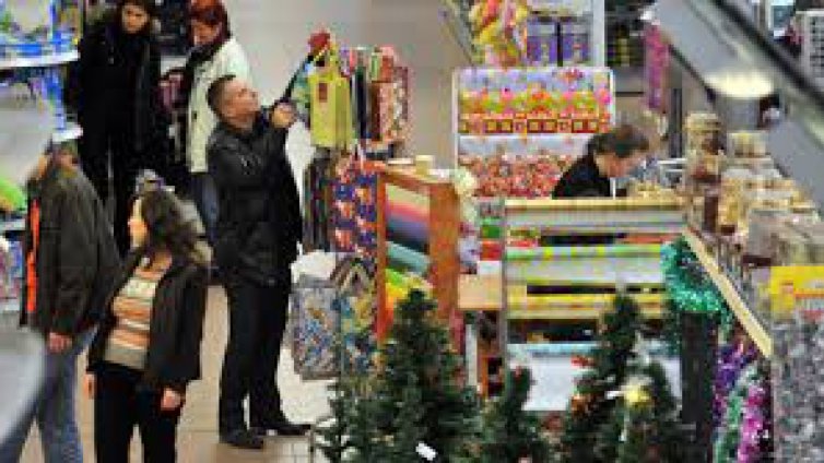 Всеки трети взема заем за коледни подаръци