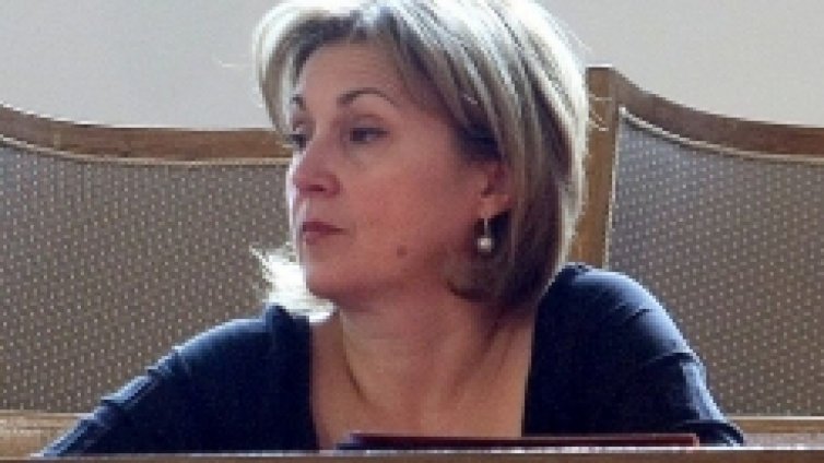 Румяна Бъчварова: Коалицията не се разпада