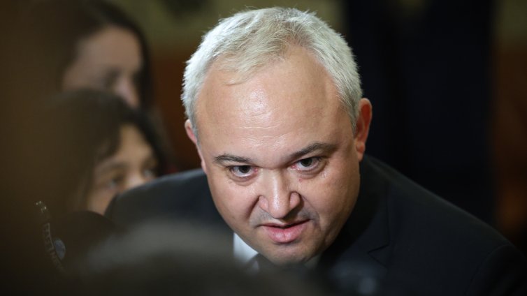  Иван Демерджиев: Не знам да се строи партия на Румен Радев