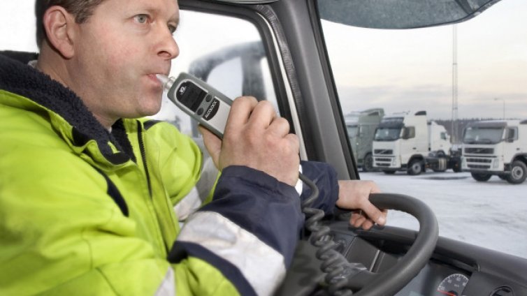 Започна акция срещу пияни и дрогирани шофьори