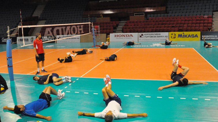 Янките тренират в Двореца