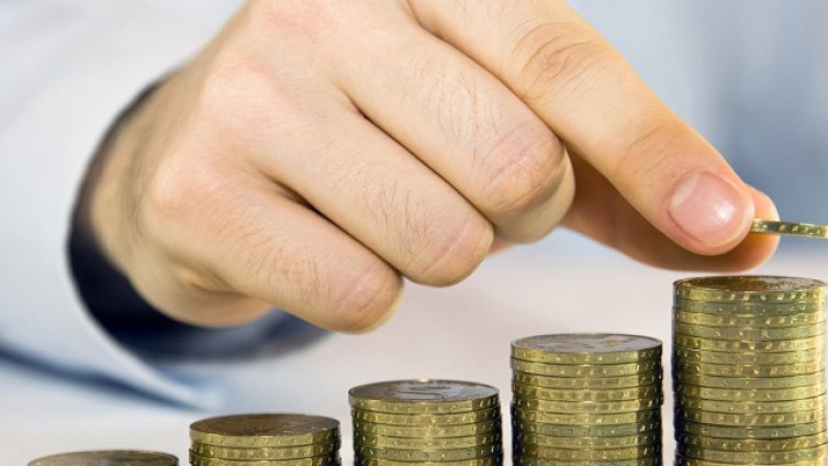 Преизчисляват пенсиите на работещите пенсионери