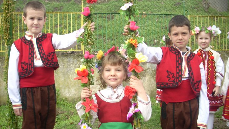 Лазаровден е