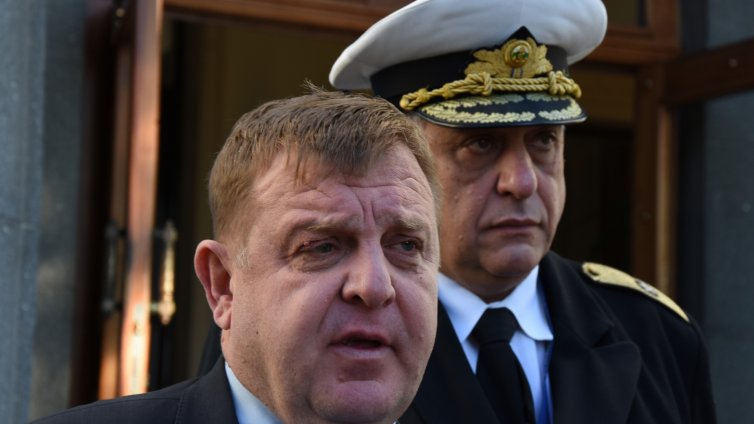 Красимир Каракачанов: Американска база във Варна няма да има