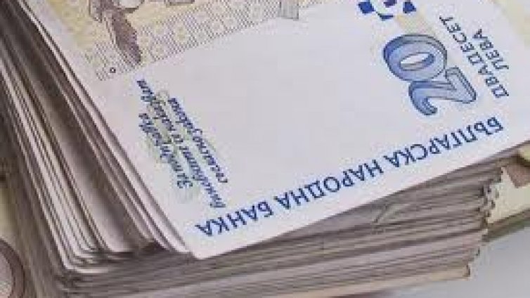 Дядо даде 2000 лв. да лекува свински грип