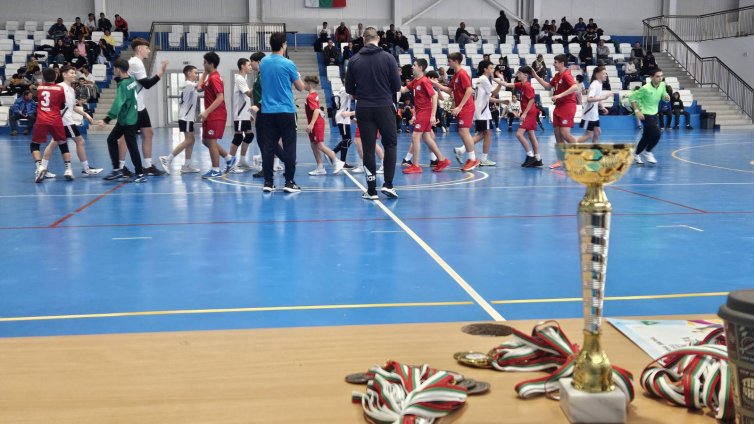 Промяна в графика на Общинските ученически игри във Варна