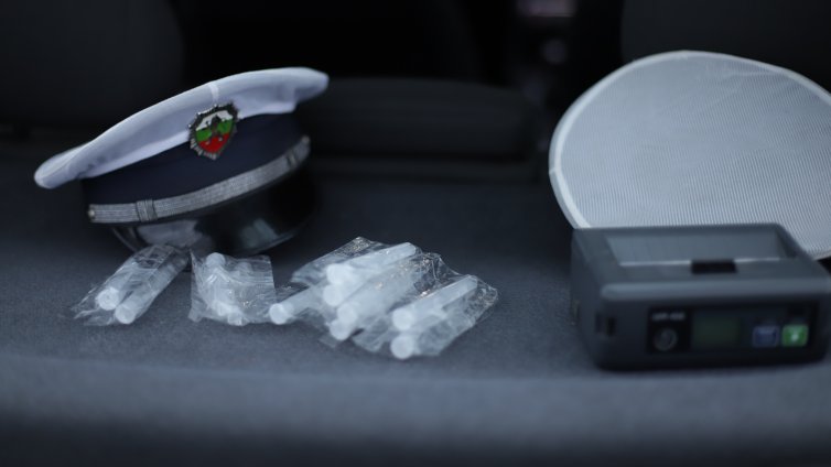 Във Варна вчера е задържан още един "рекордьор" зад волана - с над 4 промила алкохол