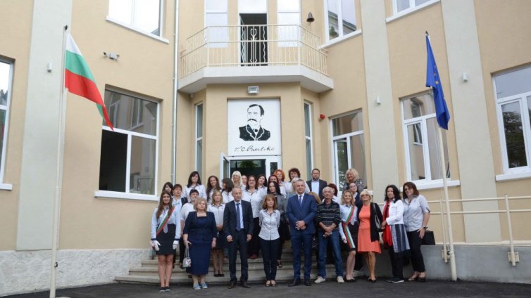 Варненски гимназисти се изявиха на&nbsp;Национална университетска олимпиада
