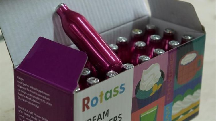 НС реши: Продаваш райски газ на деца - до 4 г. затвор