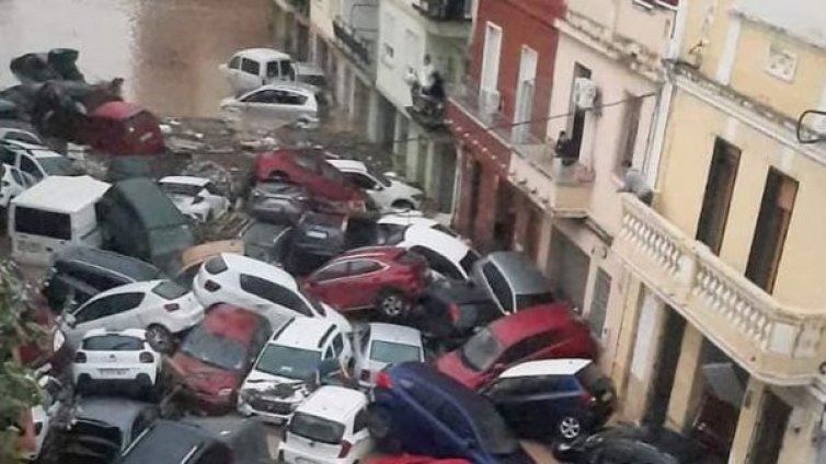 Заплахата за нови наводнения в Испания остава сериозна