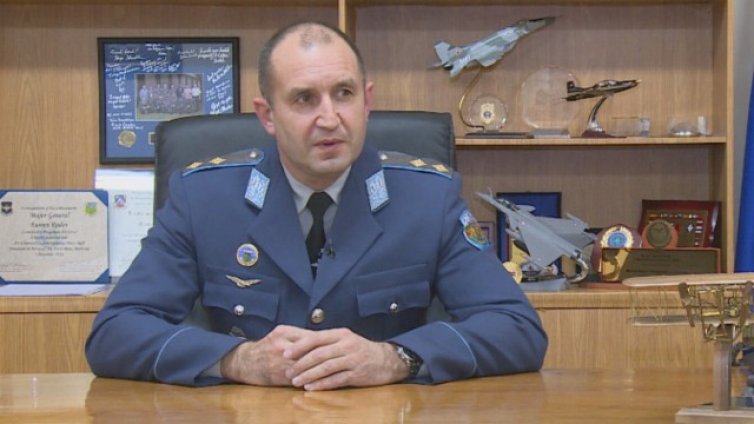 Указ за генерал Румен Радев най-рано в сряда  