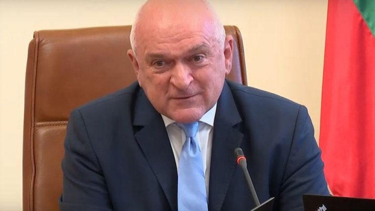 Премиерът: Органите на изпълнителната власт да  спазват стриктно закона