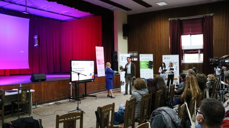 Варненски училища споделиха опит от иновативен образователен модел