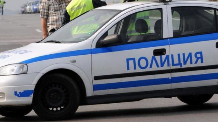 Две жени и петима мъже се озоваха във варненския арест заради наркотици
