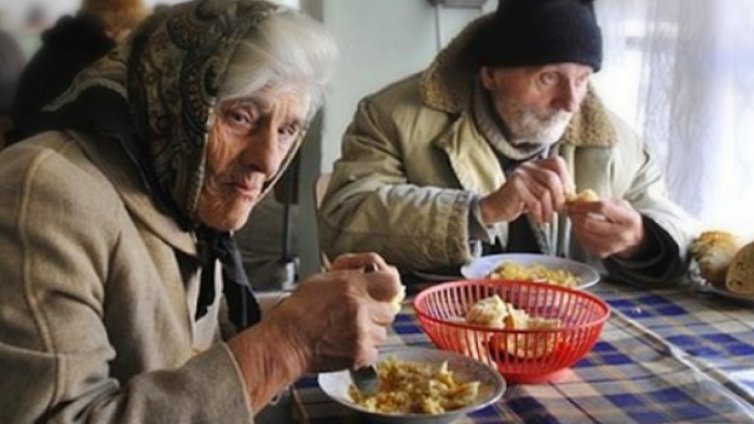 85 души се хранят безплатно в обществена трапезария в Бяла