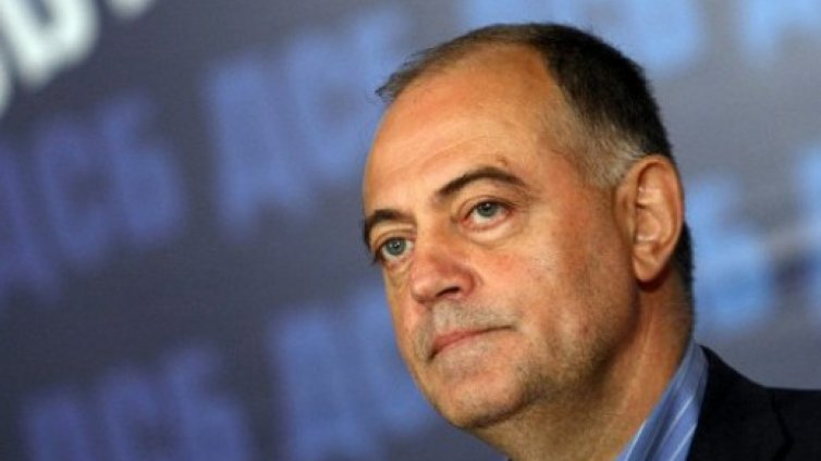 В ДСБ надделявало мнението за напускане на коалицията