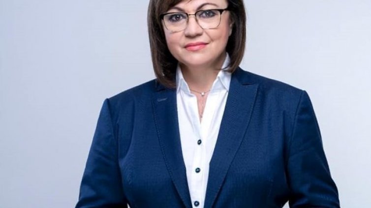 Корнелия Нинова подава оставка