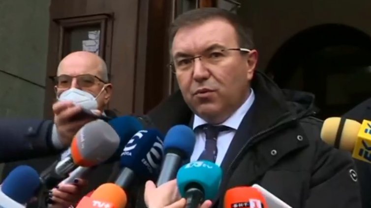 След премиерска заръка: Пак променят мерките от понеделник