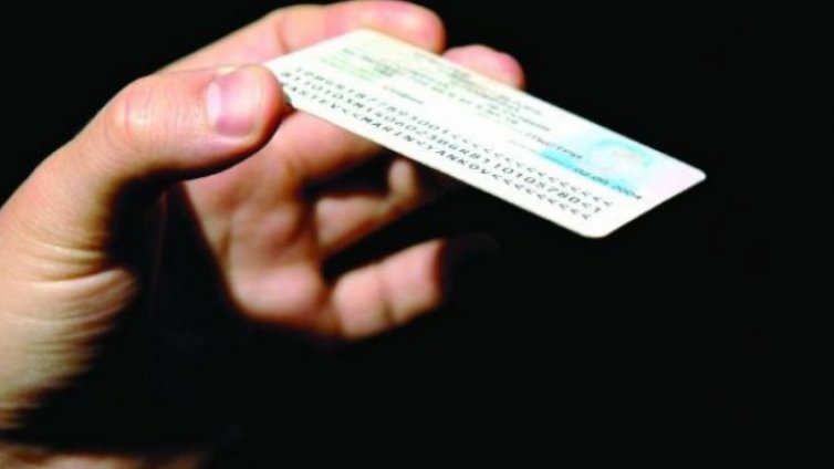 Варненската полиция задържа румънци за банкови измами