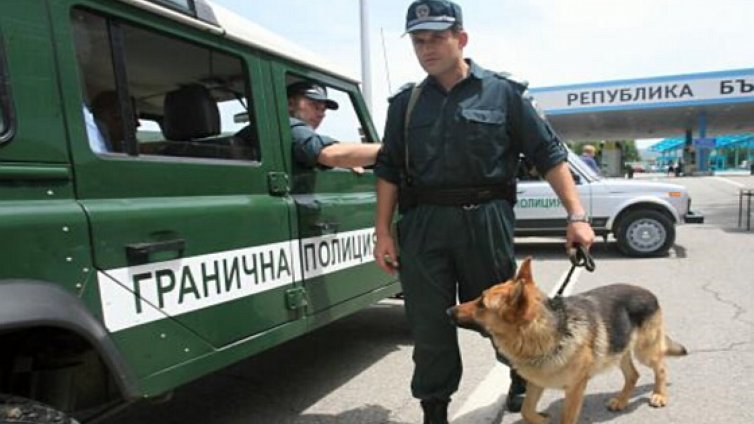 Рекорден брой арестувани каналджии отчетоха от МВР