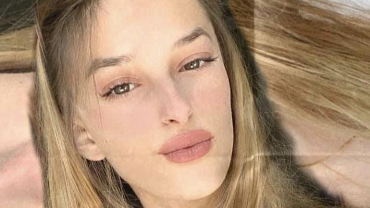 Издирват 17-годишната Симге! Изчезнала от Русе
