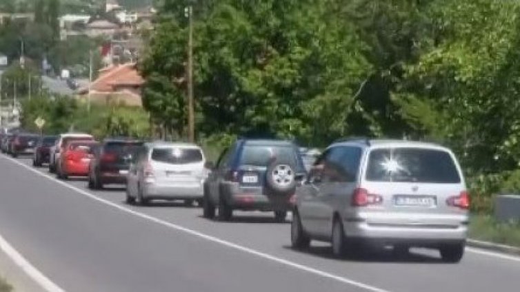 Засилен трафик към Гърция