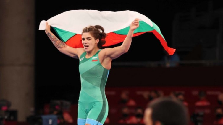 Тайбе Юсеин спечели злато на турнира „Анри Деглан“ в Ница