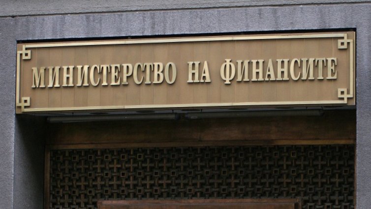 Емитираме дълг за 900 млн. лв. само през януари