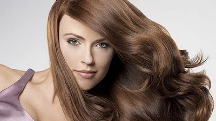 Как жените от различните държави поддържат косите си красиви  