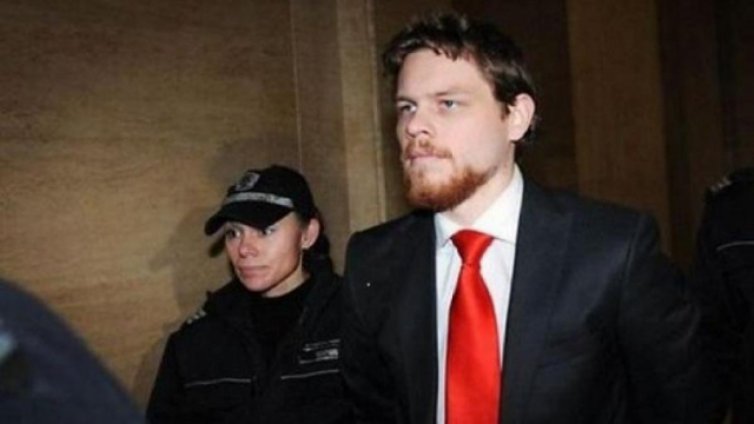 Две забрани пречат на Полфрийман да напусне България