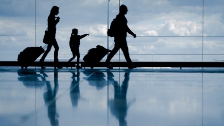 Проучване сочи, че миграцията към столицата е равна на тази към чужбина