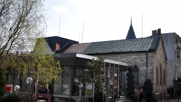 До края на годината облагородяват района на Кукления театър