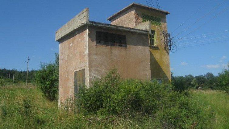 Мъж обра трафопост край Варна