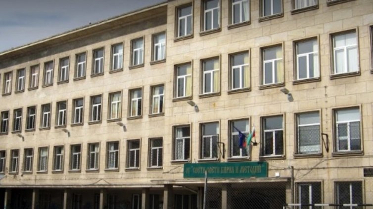 Община Варна се среща с родителите на ученици от ОУ "Св. Св. Кирил и Методий"