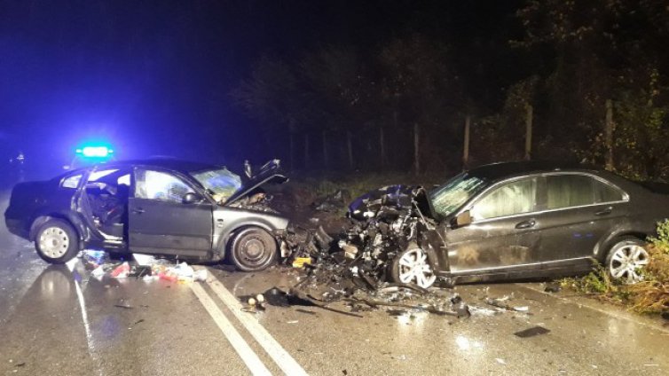 Пътен инцидент на пътя Хасково – Димитровград отне живота на двама души
