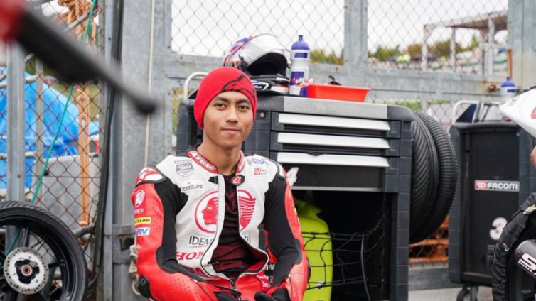 Пилот от азиатската купа на MotoGP загина на "Сепанг"