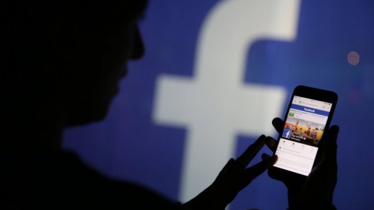 Facebook пусна тайно приложение за обмен на снимки в Китай