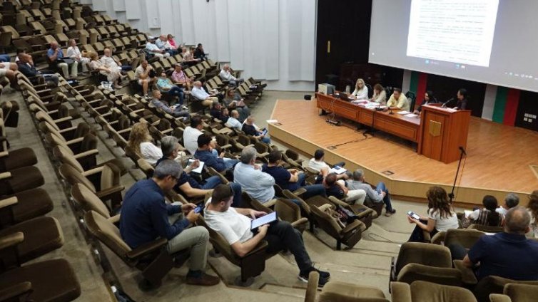Съветниците не разрешиха харченето на близо 160 000 евро за Деня на Варна