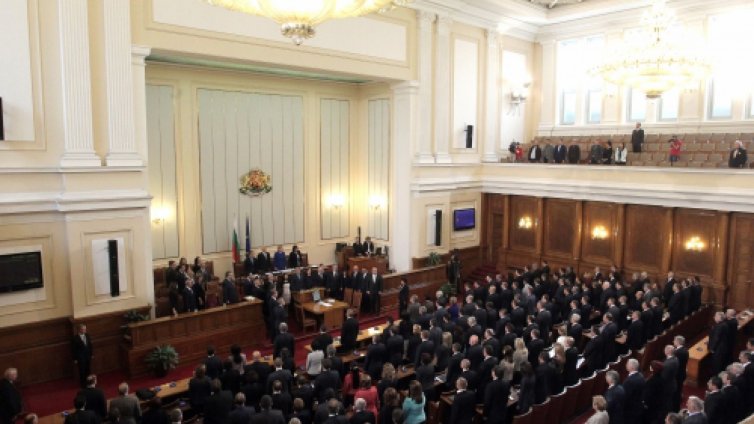 Депутатите отказаха да бъдат тествани за наркотици